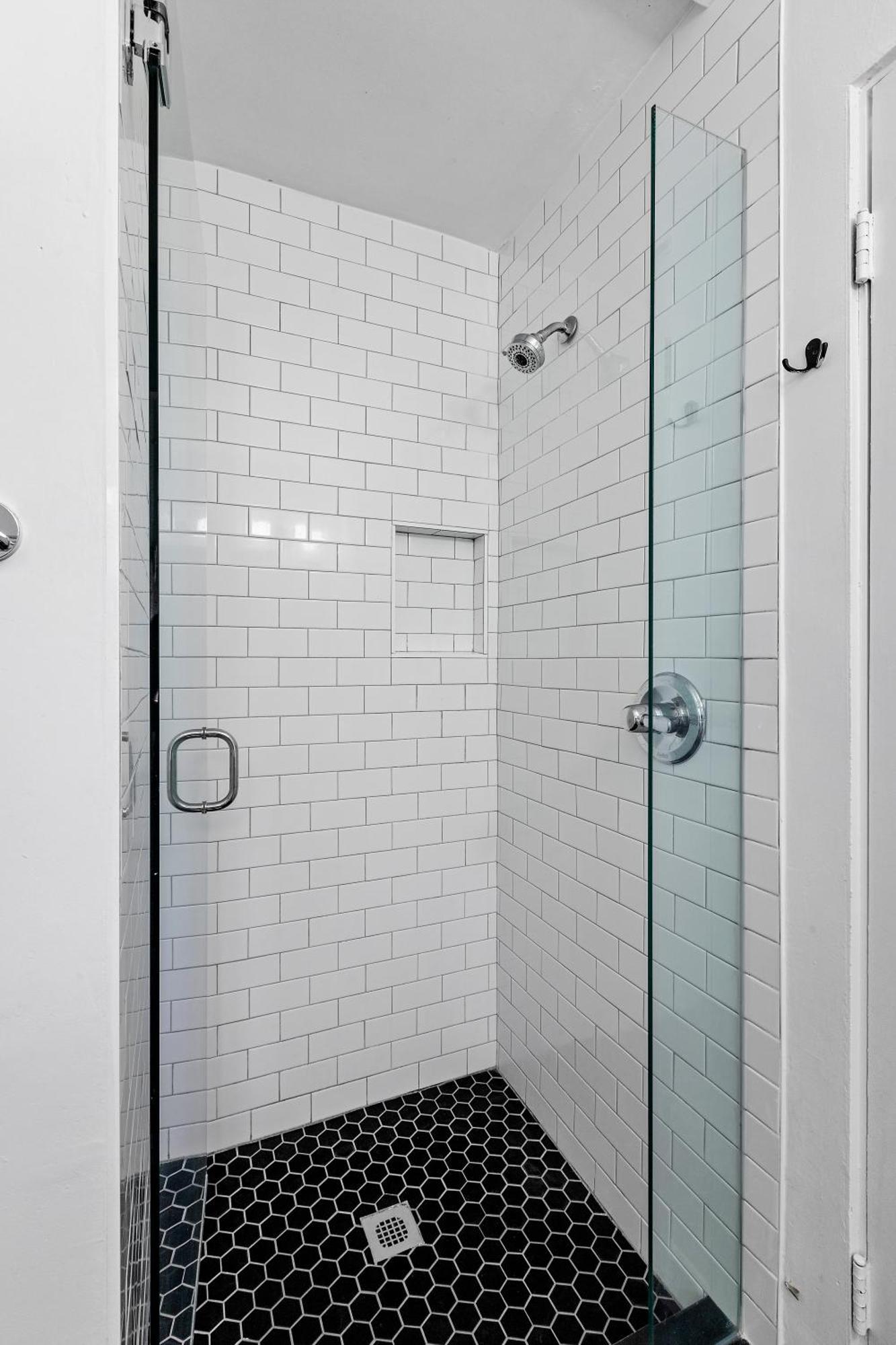 Natural Palm Springs Escape Poolside Plus Downtown Hotel Exterior photo